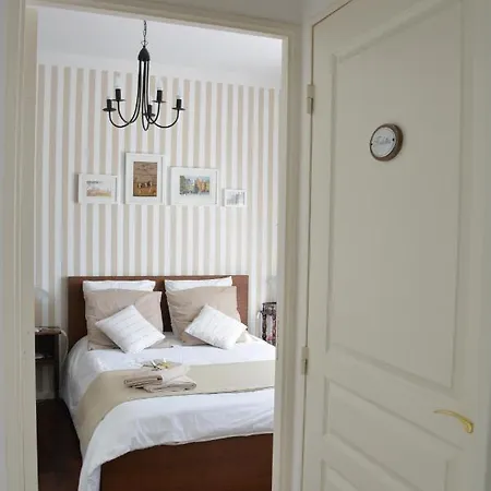 D'hotes Bbcosy Disneyland Отель типа 